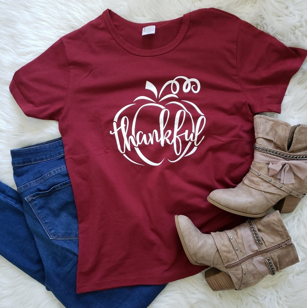 Burgundy Thankful Pumpkin T-Shirt Size L